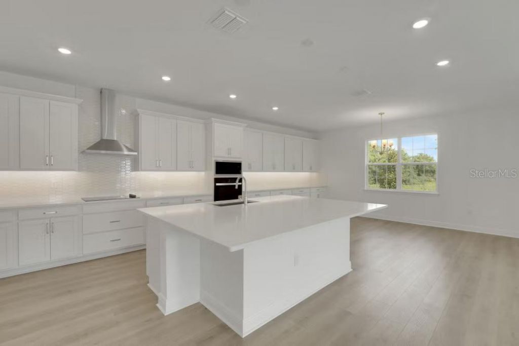 15075 Tea Tree Drive , Winter Garden, FL 34787 Photo