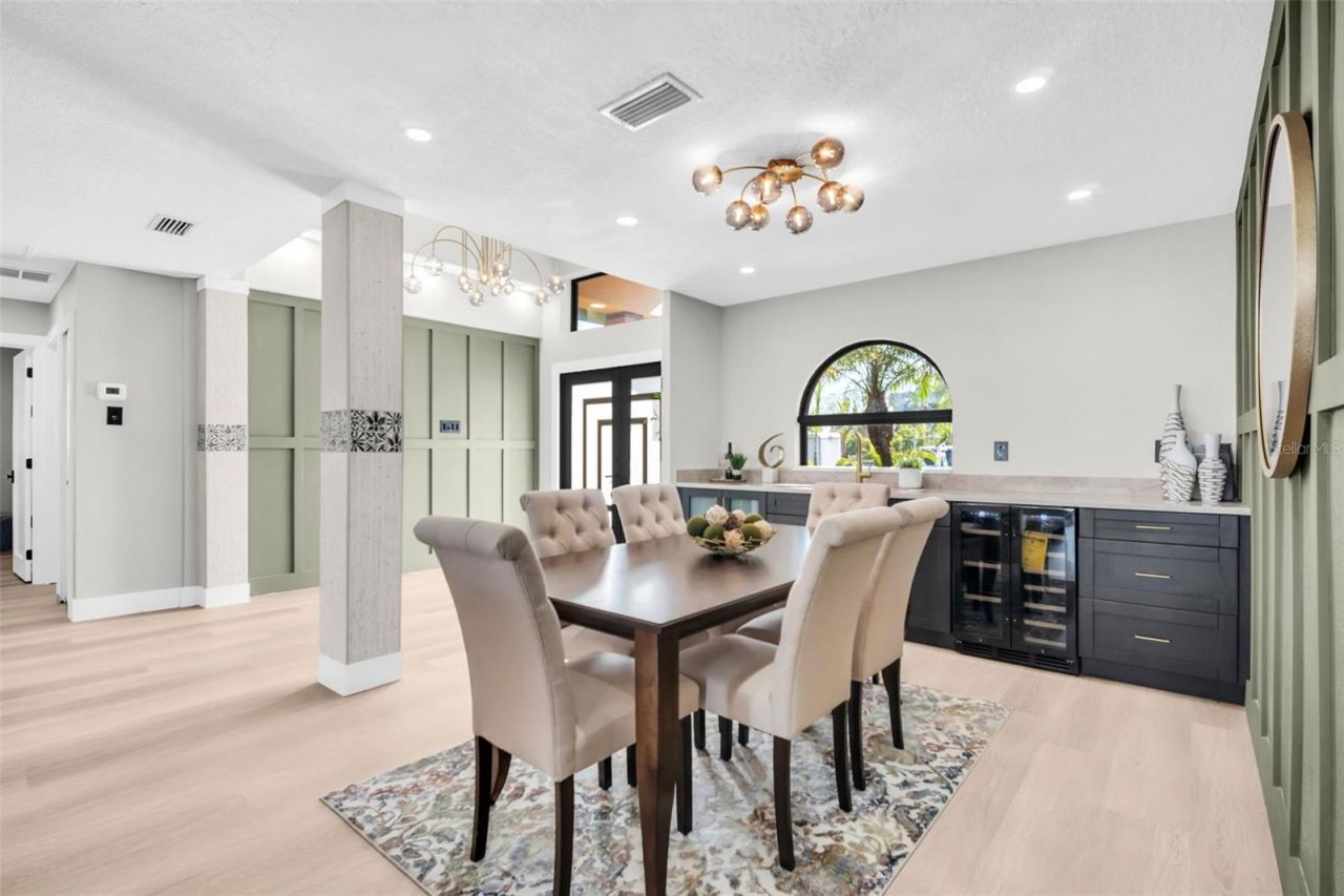 15918 Redington Drive, Redington Beach, FL 33708 Photo