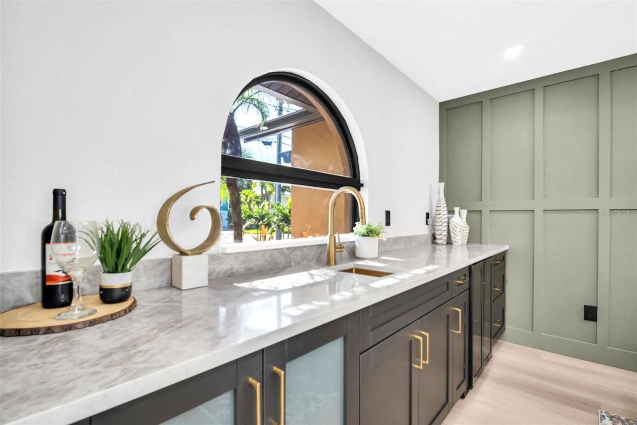 15918 Redington Drive, Redington Beach, FL 33708 Photo