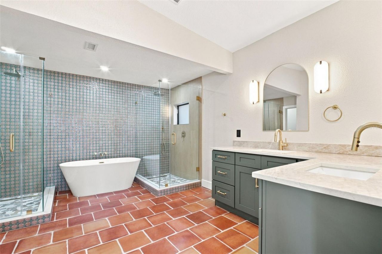 15918 Redington Drive, Redington Beach, FL 33708 Photo