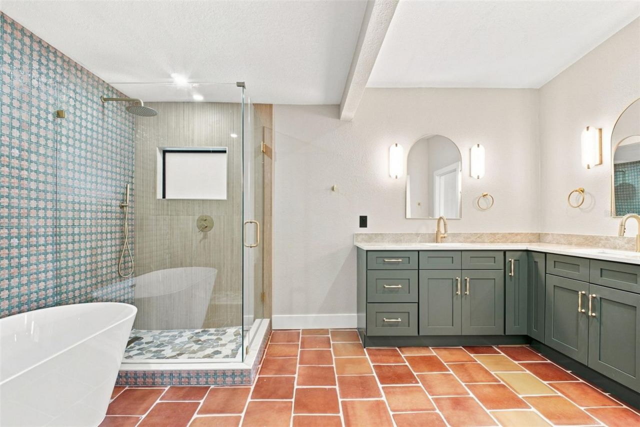 15918 Redington Drive, Redington Beach, FL 33708 Photo