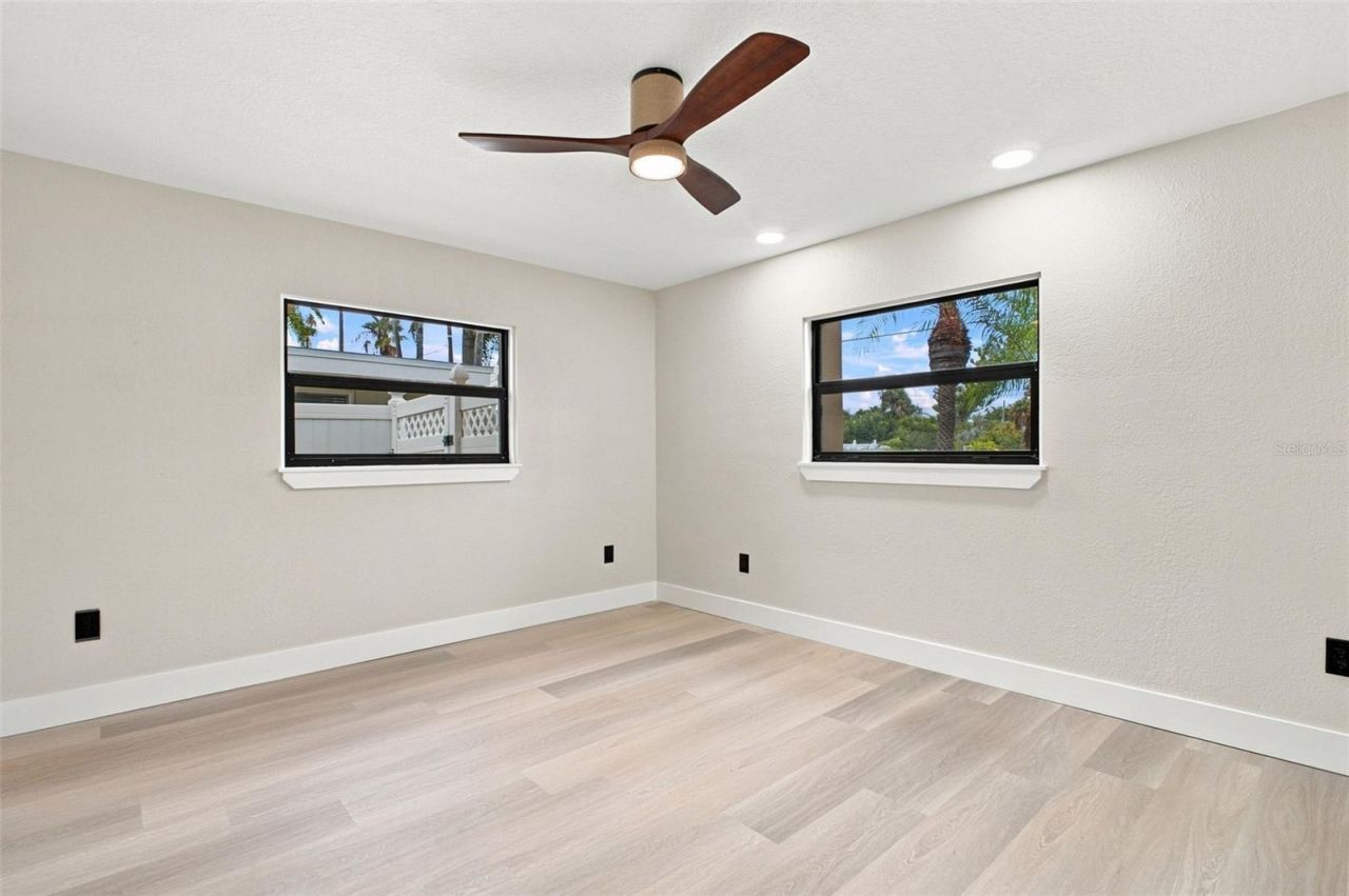 15918 Redington Drive, Redington Beach, FL 33708 Photo