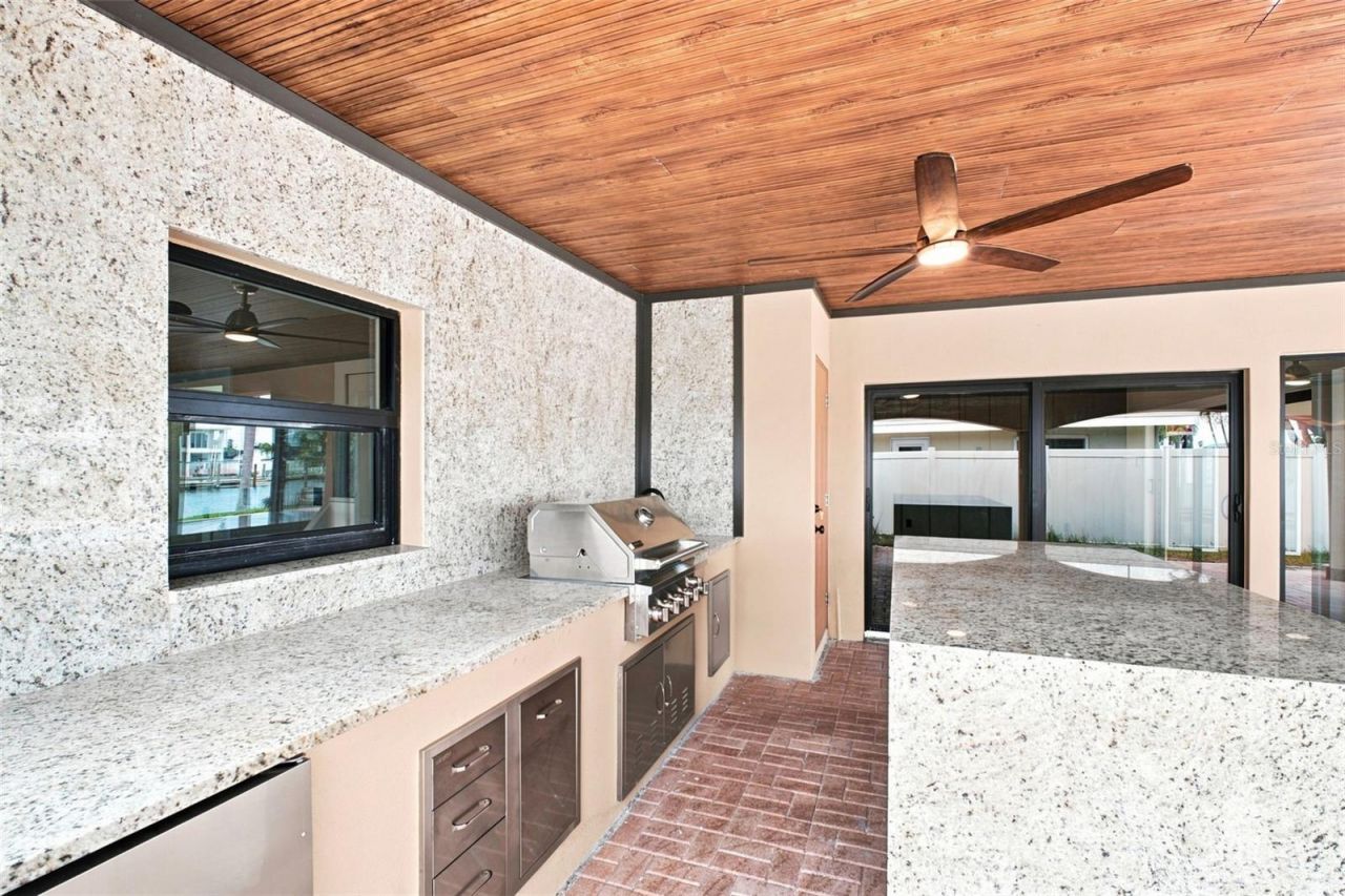 15918 Redington Drive, Redington Beach, FL 33708 Photo