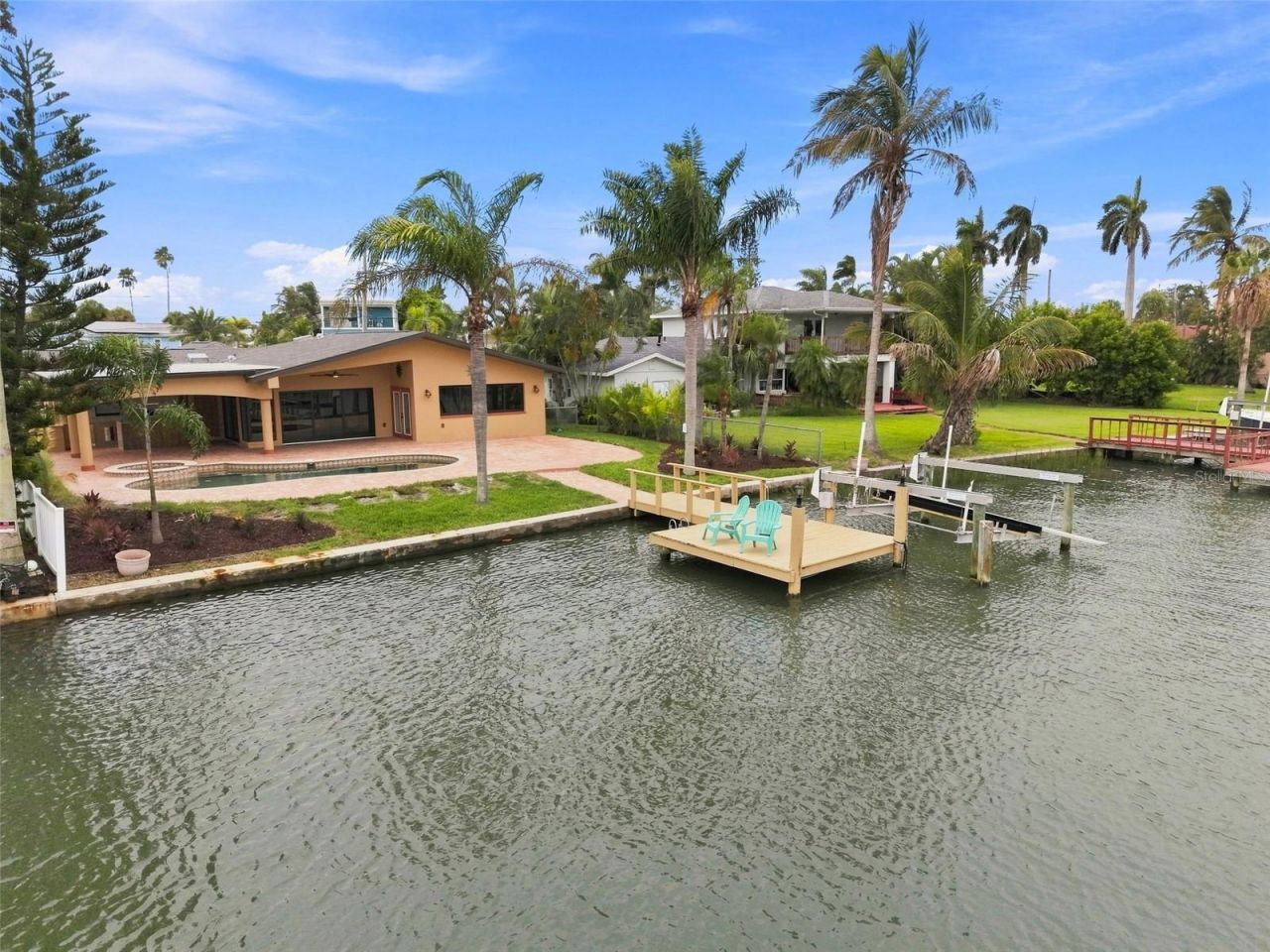 15918 Redington Drive, Redington Beach, FL 33708 Photo