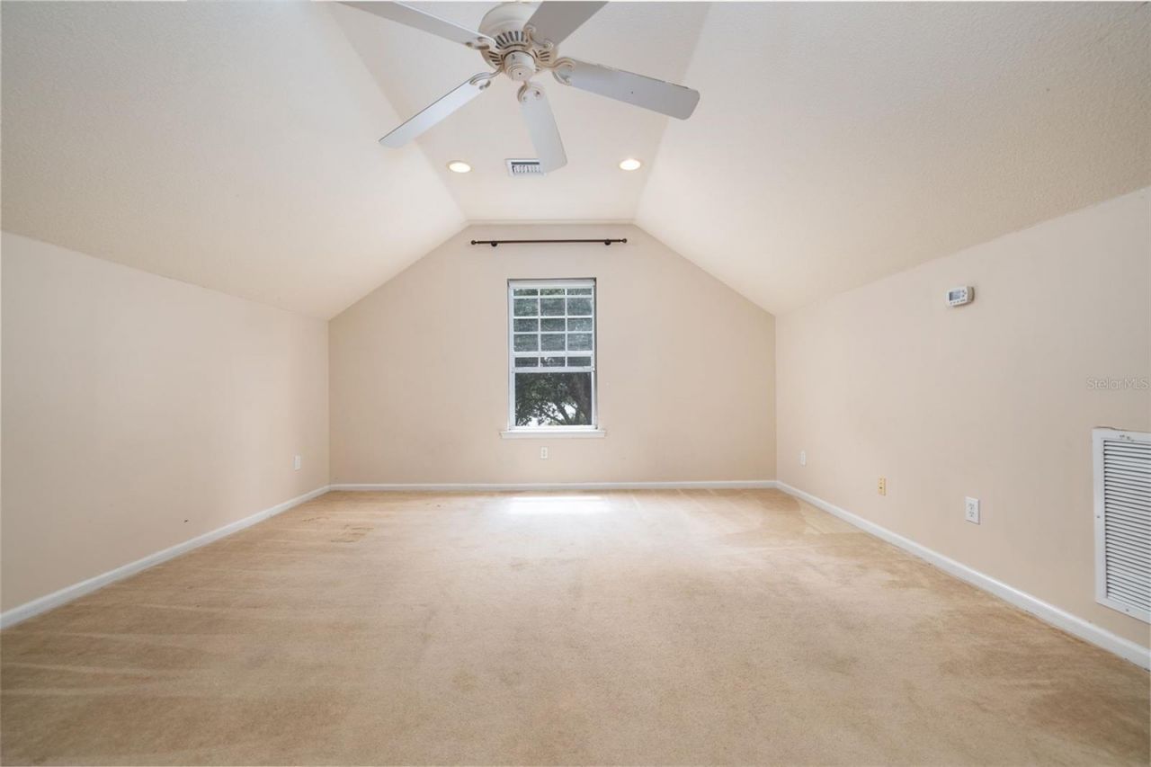 314 W Lake Victoria Circle, Deland, FL 32724 Photo