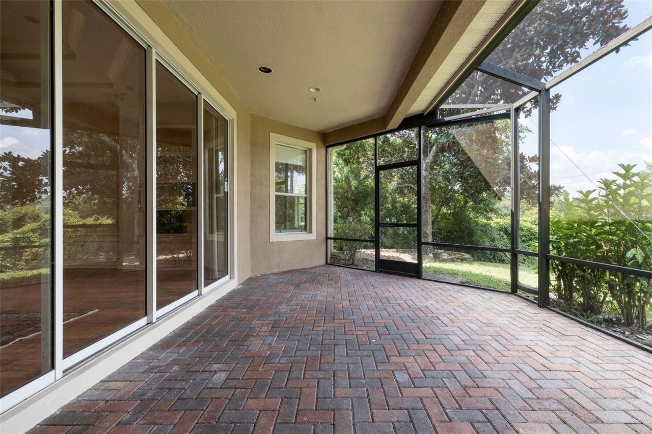 314 W Lake Victoria Circle, Deland, FL 32724 Photo
