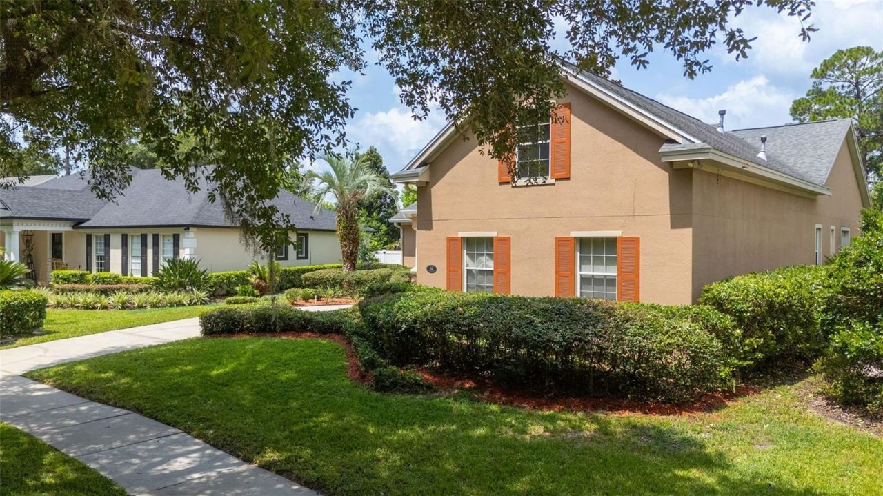 314 W Lake Victoria Circle, Deland, FL 32724 Photo