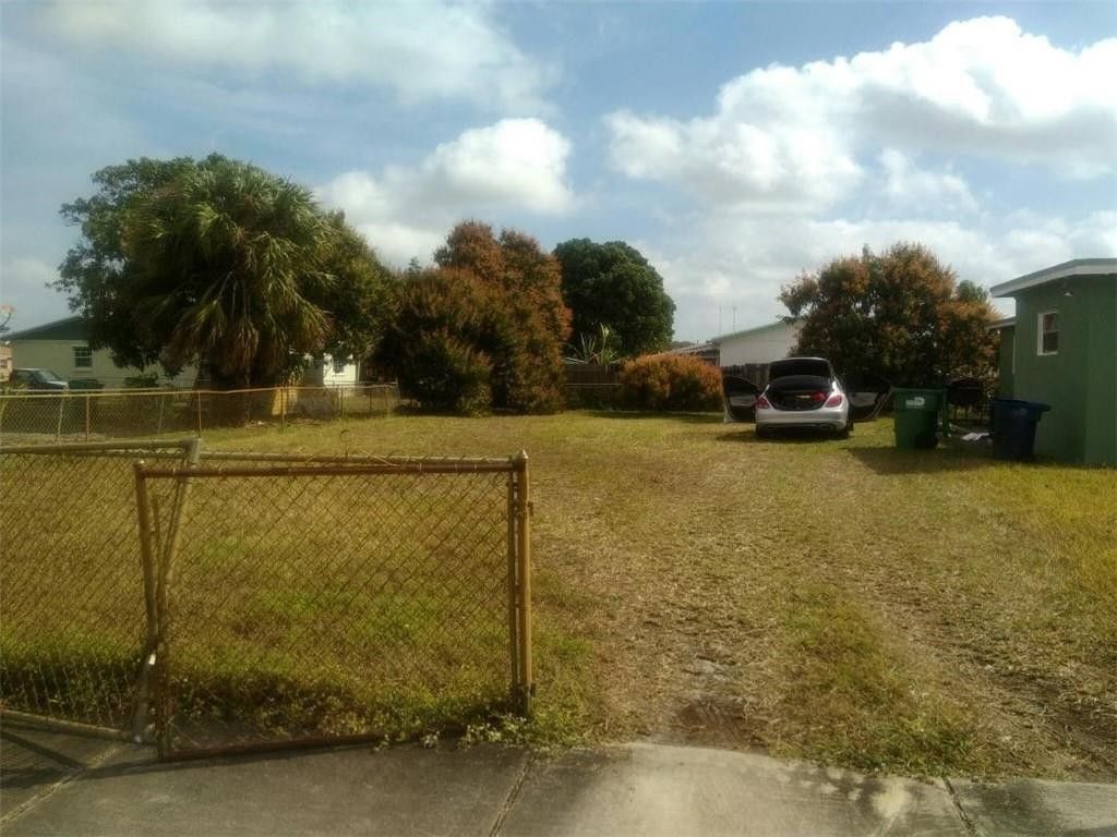 2951 NW 208th Terrace, Miami Gardens, FL 33056 Photo