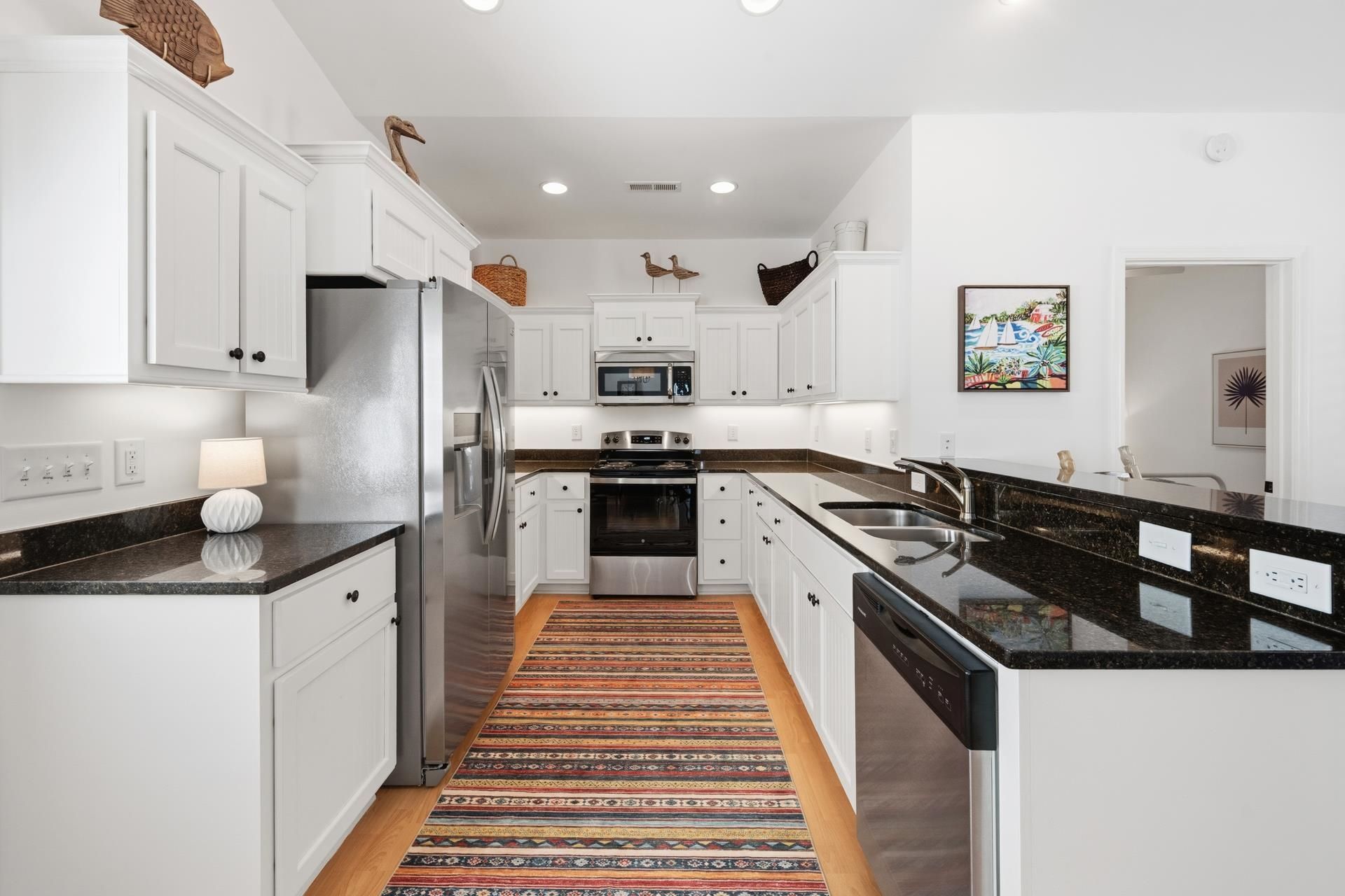 72 Weatherboard Ct.  Photo 8