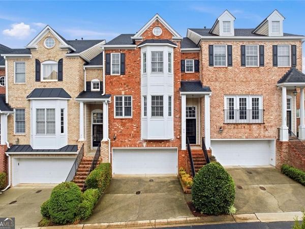 319 Creekbank Way SE, Smyrna, GA 30082