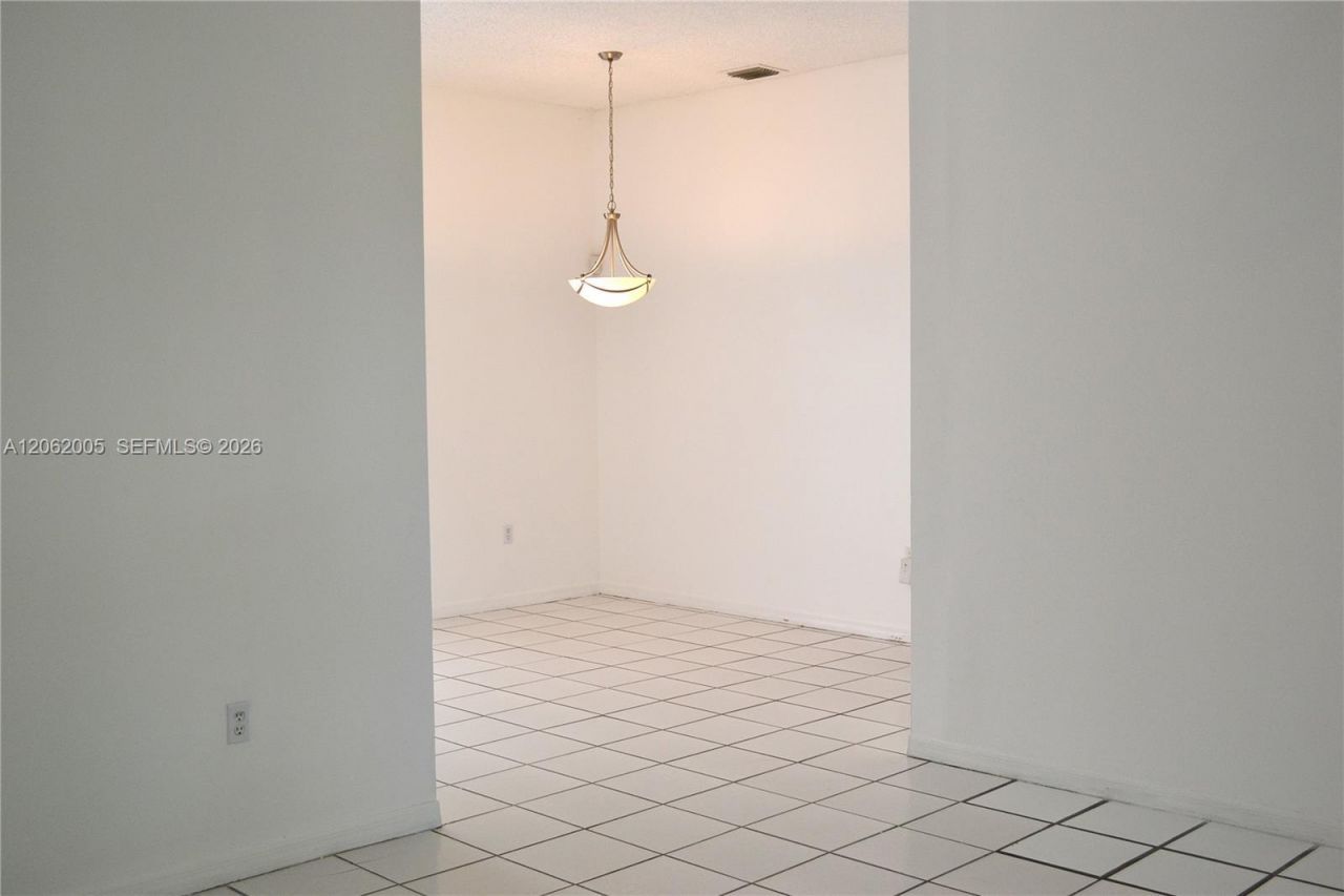 8328 SW 163rd Ave , Miami, FL 33193 Photo