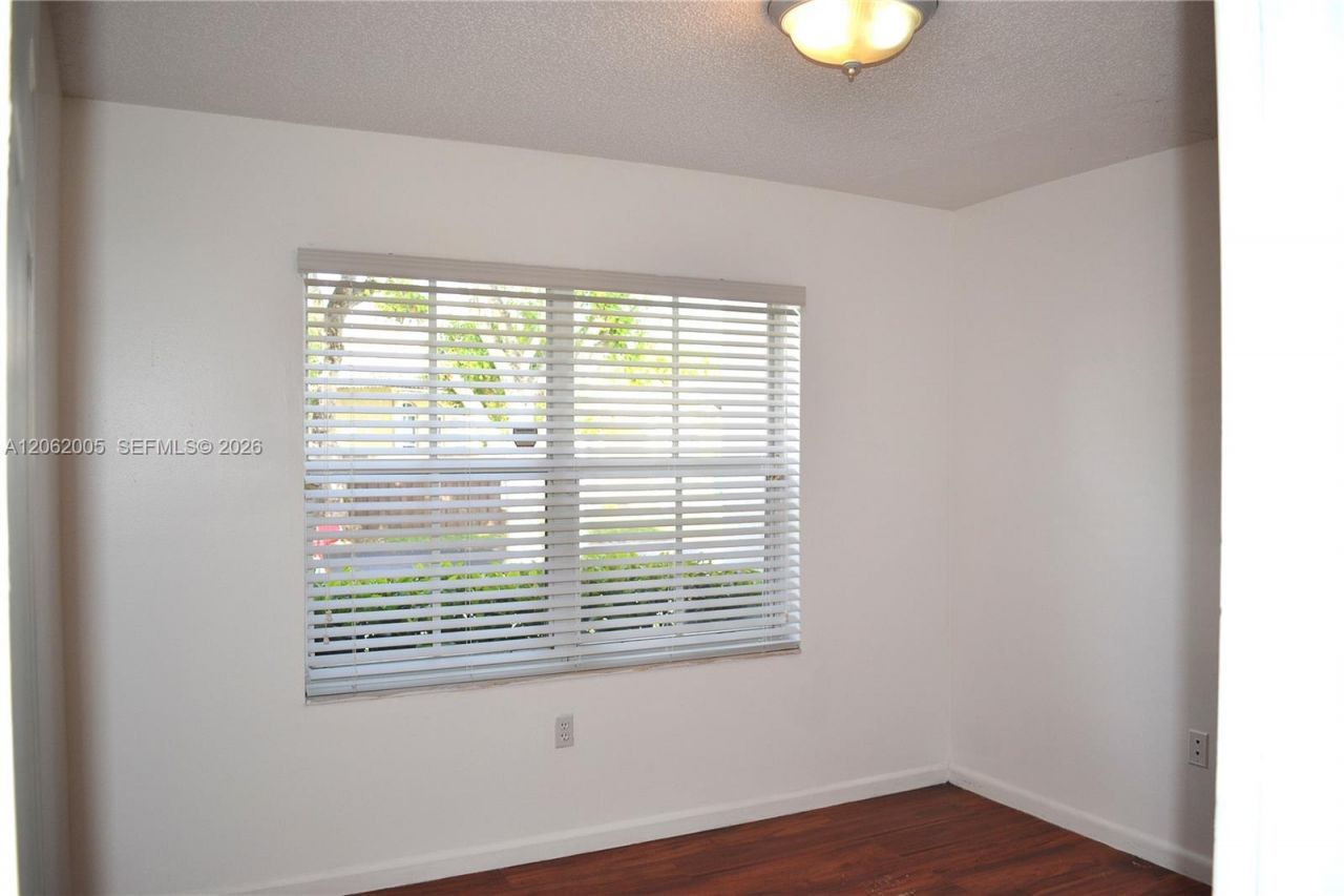 8328 SW 163rd Ave , Miami, FL 33193 Photo