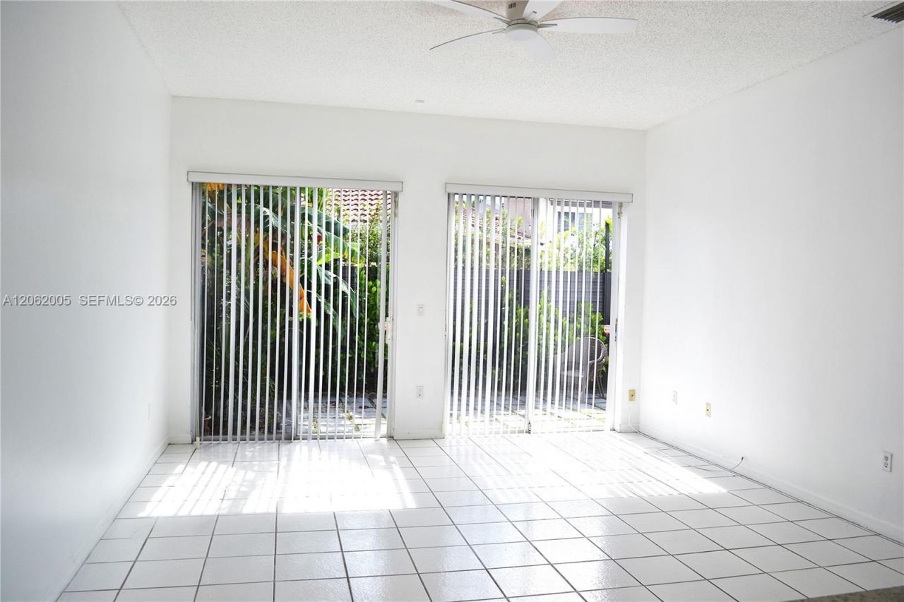 8328 SW 163rd Ave , Miami, FL 33193 Photo