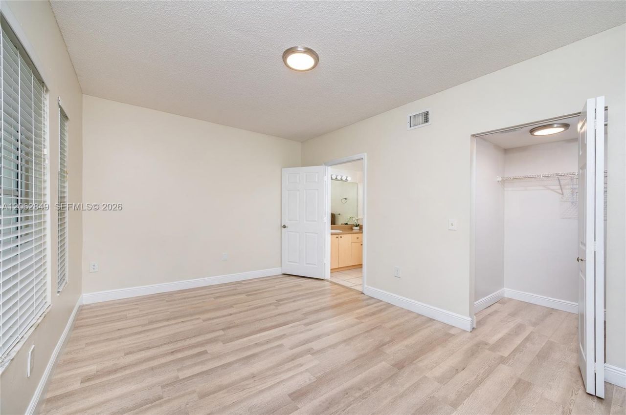 2482 Centergate Dr, Unit 101, Miramar, FL 33025 Photo