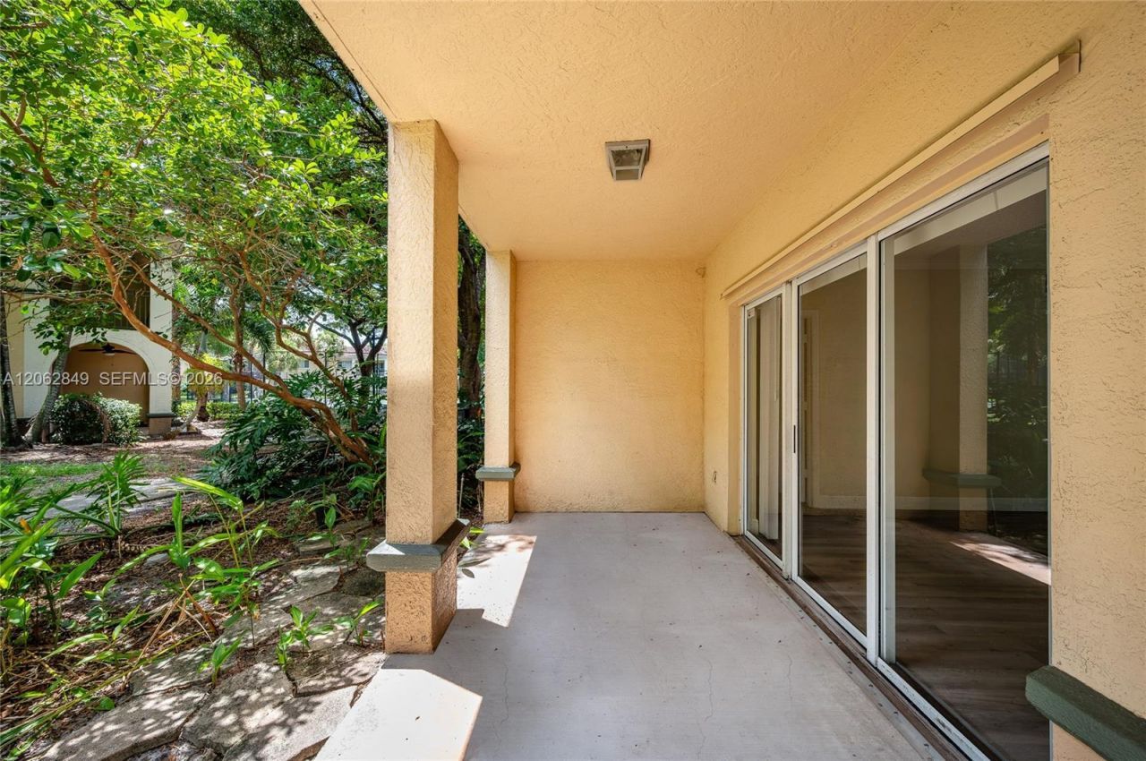 2482 Centergate Dr, Unit 101, Miramar, FL 33025 Photo