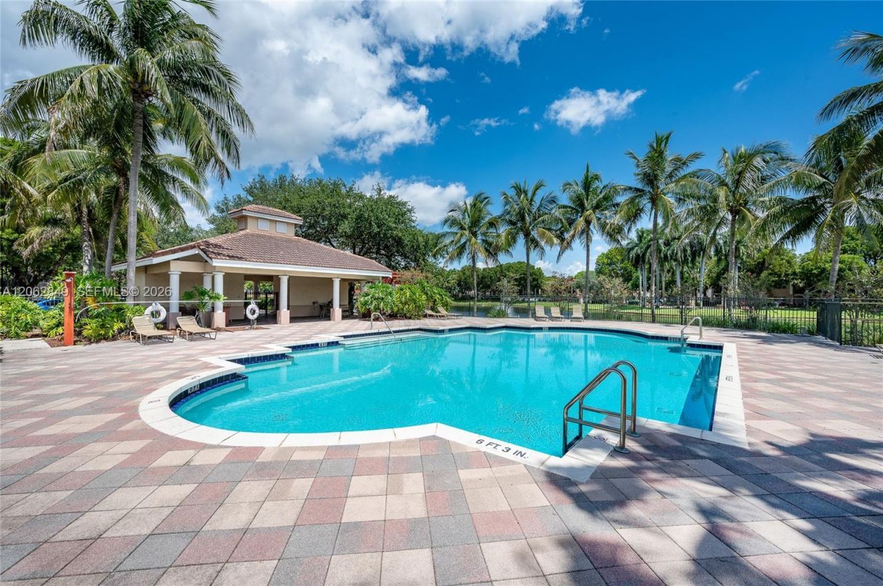 2482 Centergate Dr, Unit 101, Miramar, FL 33025 Photo