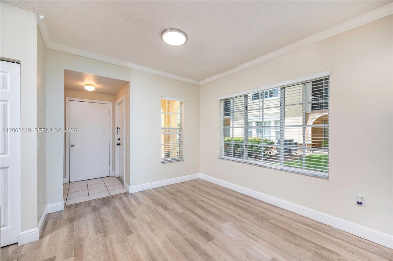 2482 Centergate Dr, Unit 101, Miramar, FL 33025 Photo