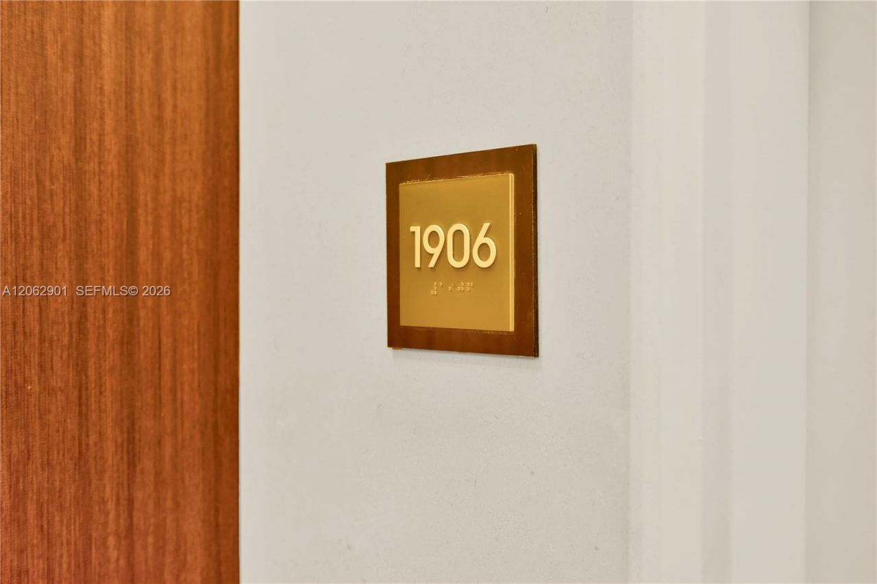 450 Alton Rd , Unit 1906, Miami Beach, FL 33139 Photo