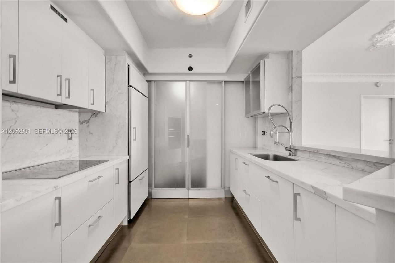 450 Alton Rd , Unit 1906, Miami Beach, FL 33139 Photo