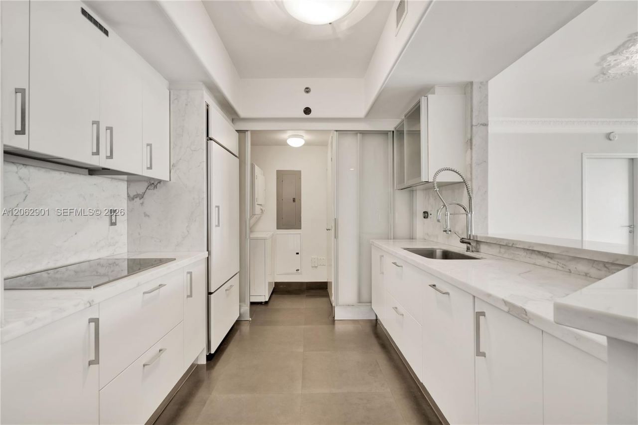 450 Alton Rd , Unit 1906, Miami Beach, FL 33139 Photo