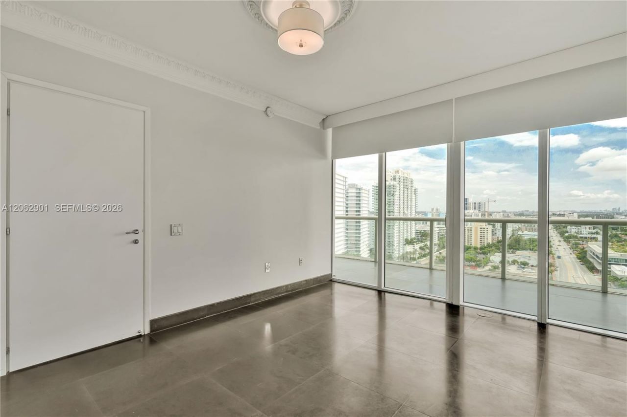 450 Alton Rd , Unit 1906, Miami Beach, FL 33139 Photo