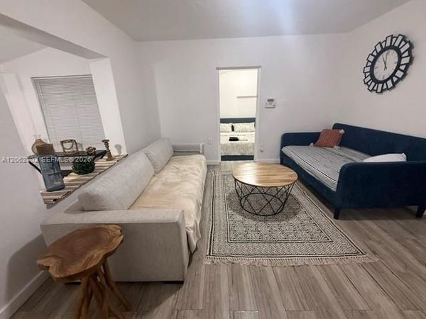 1419 NW 44th St , Unit 1, Miami, FL 33142