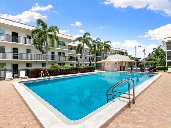 766 Central AVE , Unit 119, NAPLES, FL 34102