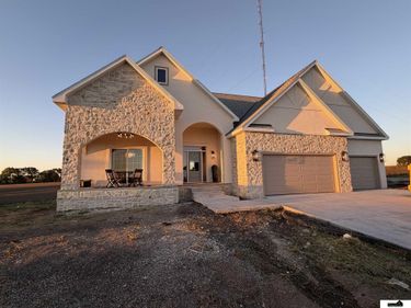 8930 Dragonfly Lane, Lincoln, NE 68526