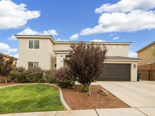 567 N STACI DR , Hurricane, UT 84737