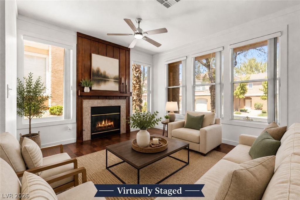 251 S Green Valley Parkway , Henderson, NV 89012