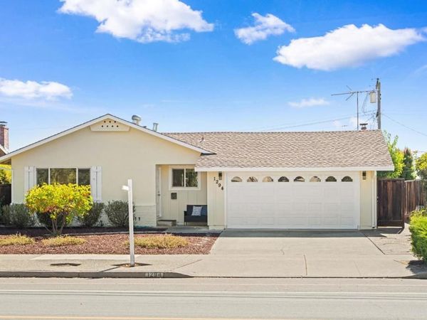 1294 S Stelling Road, Cupertino, CA 95014