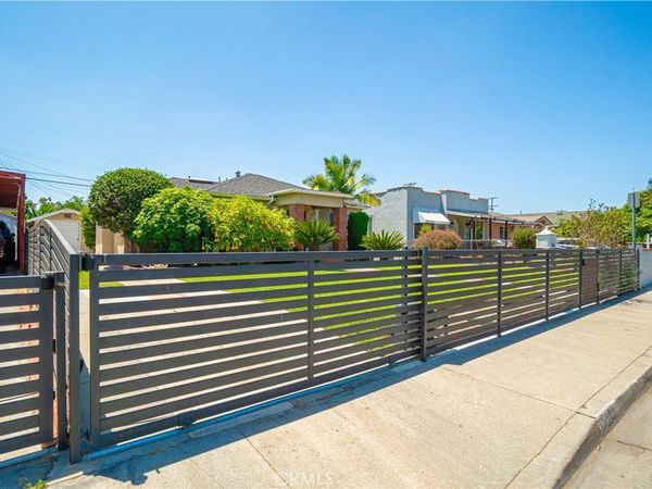 2828 Hill, Huntington Park, CA 90255