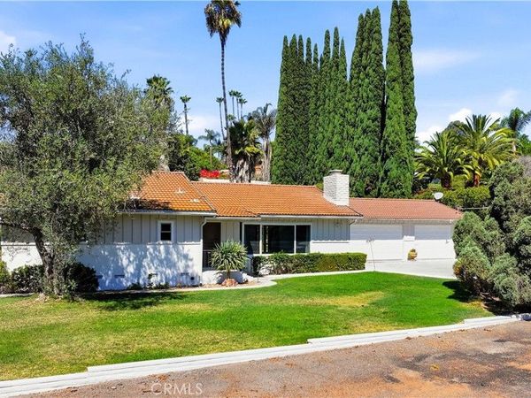 1613 Encino, Escondido, CA 92025