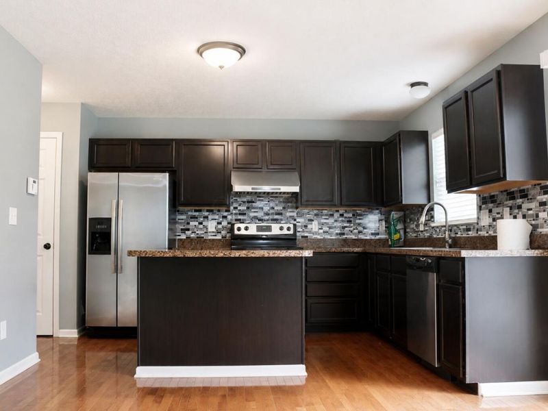 8355 Olympus Lane, Blacklick, OH 43004 Photo 6