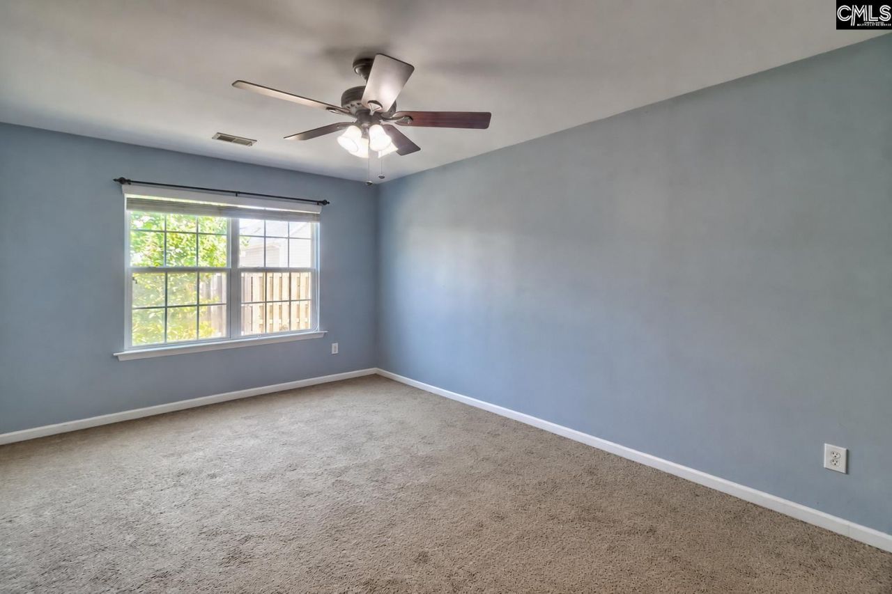 411 Moet Drive  Photo 19