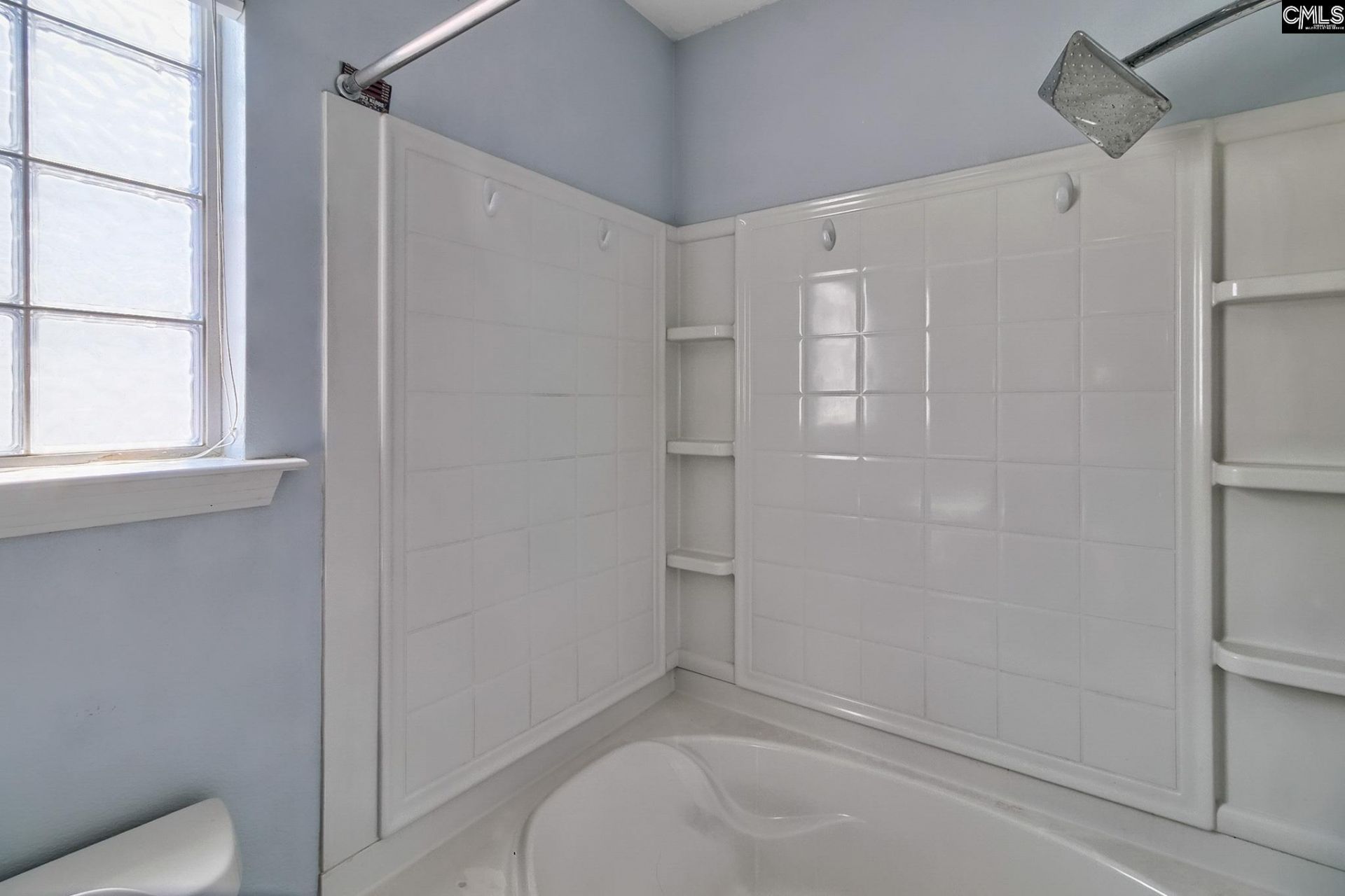 411 Moet Drive  Photo 23