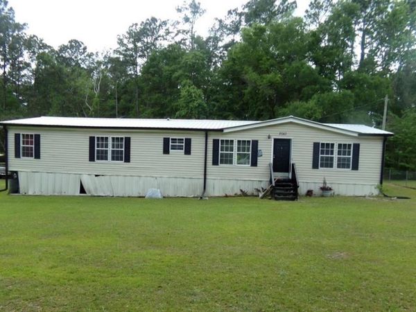 99 Reeves Drive , Midway, FL 32343
