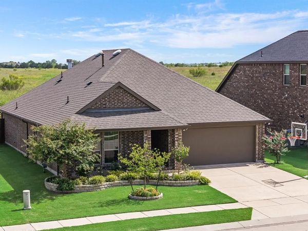 556 Declaration Way, Fate, TX 75189