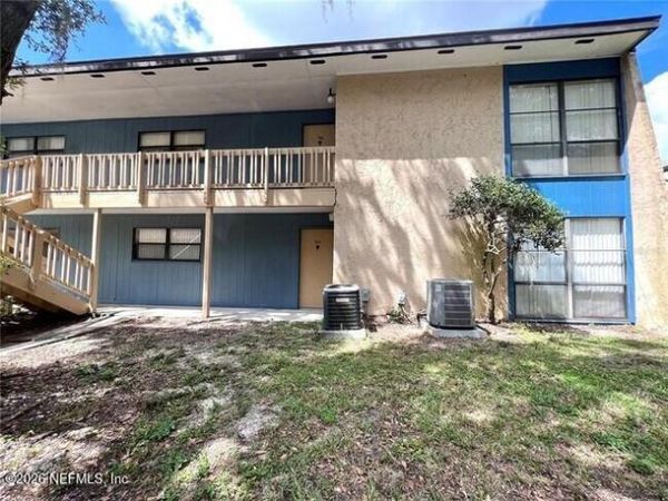 2811 SW ARCHER Road, Unit X206, Gainesville, FL 32608