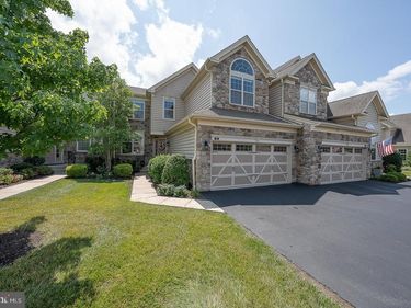 30 MEADOW VIEW LANE, MALVERN, PA 19355