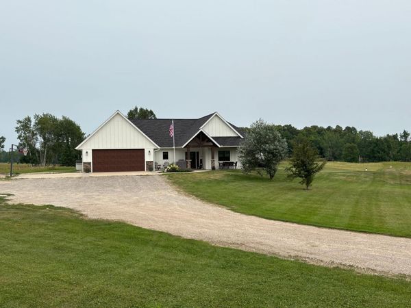 37796 County Road 44 , Deer River, MN 56636
