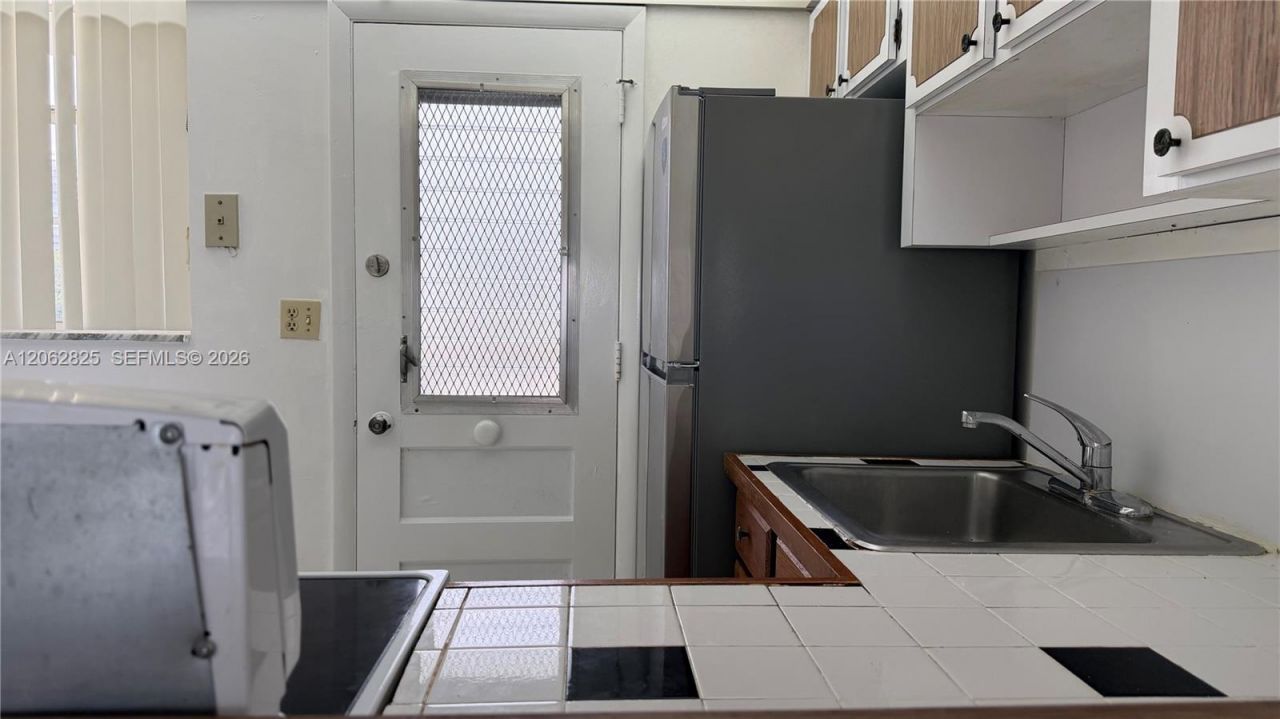 3000 Marcos Dr, Unit P210, Aventura, FL 33160 Photo