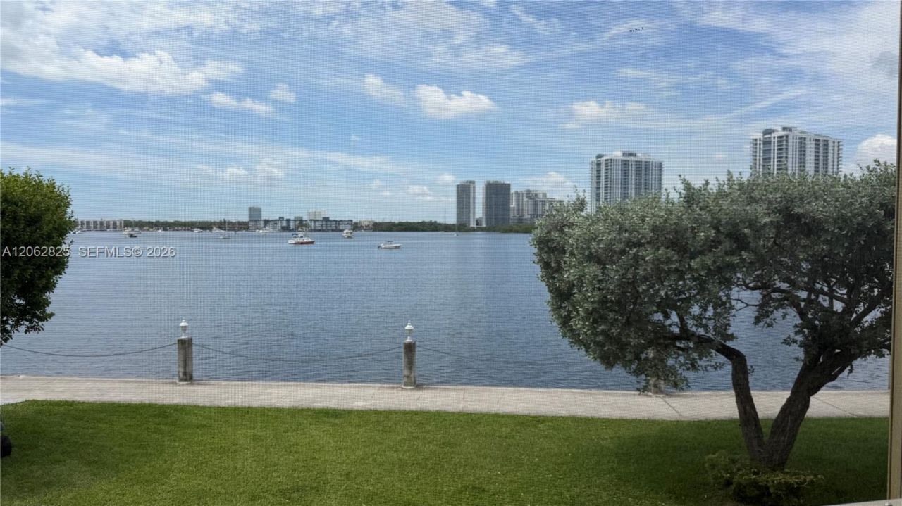 3000 Marcos Dr, Unit P210, Aventura, FL 33160 Photo