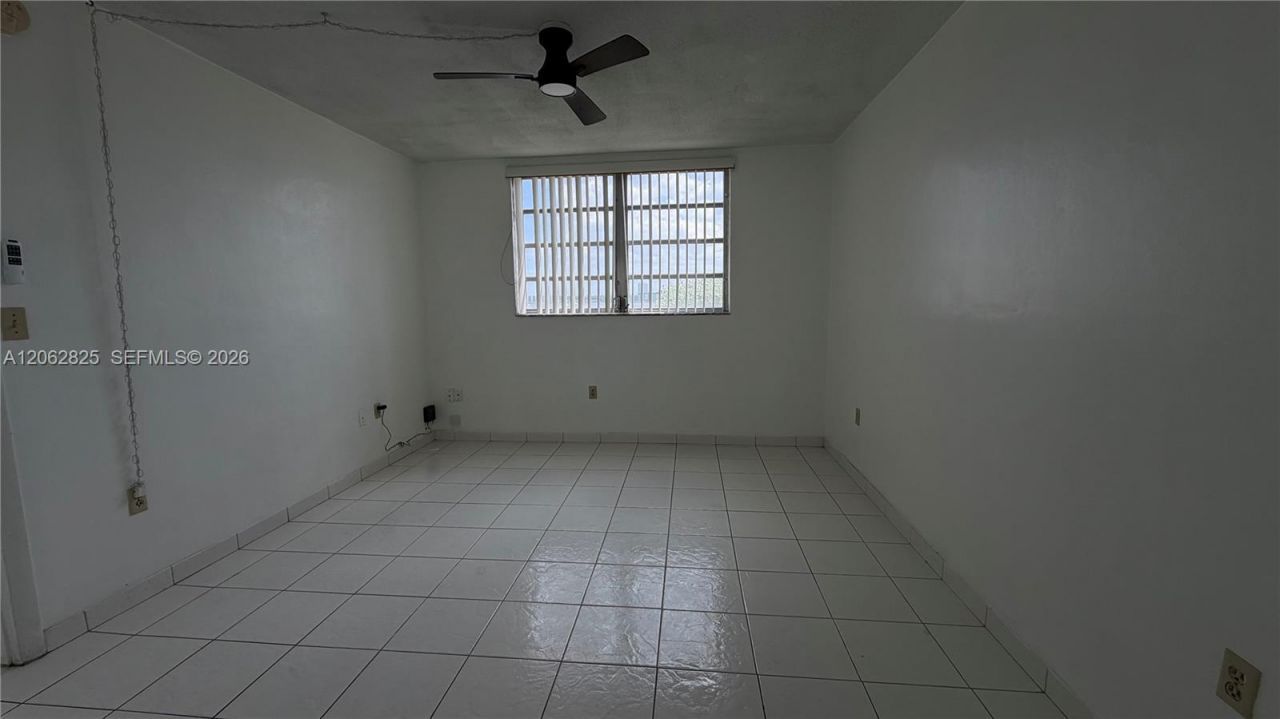 3000 Marcos Dr, Unit P210, Aventura, FL 33160 Photo