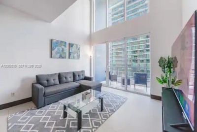 60 SW 13th St , Unit 3814, Miami, FL 33130 Photo