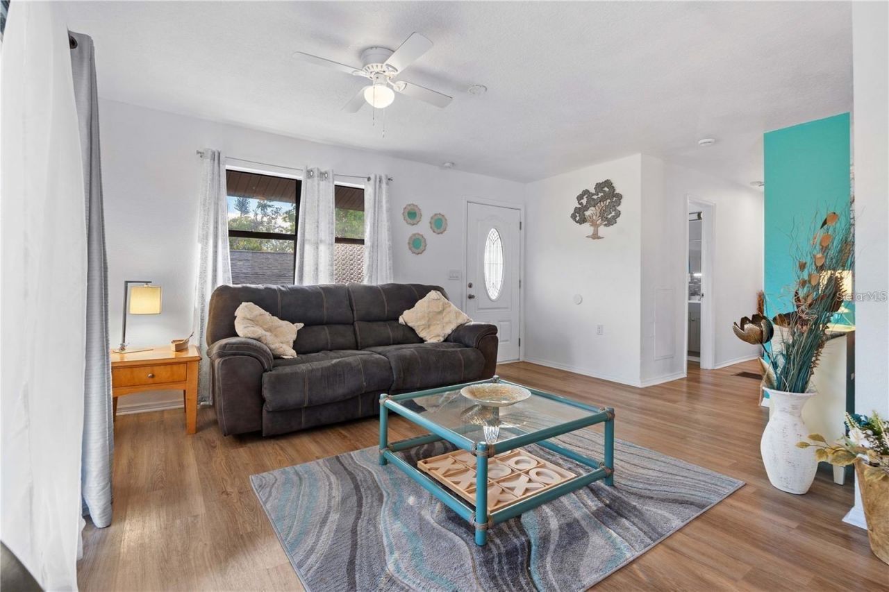 1244 31st Avenue E, Bradenton, FL 34208 Photo