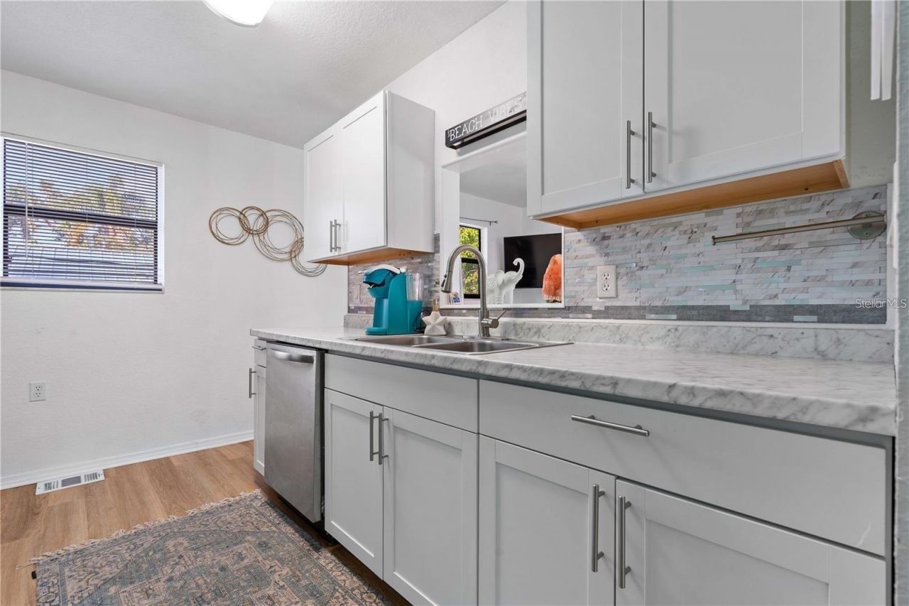 1244 31st Avenue E, Bradenton, FL 34208 Photo