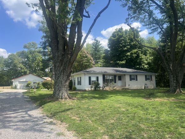 575 Jackson Rd , Portland, TN 37148