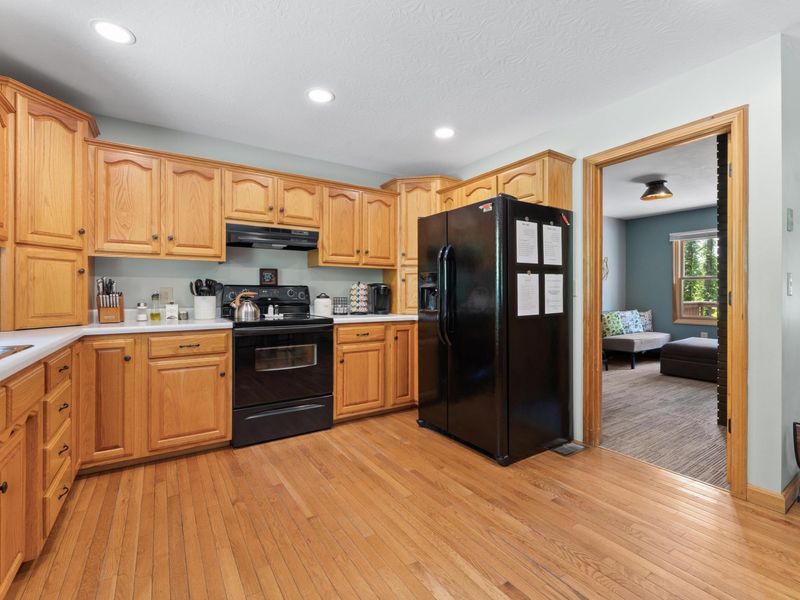 38296 Davis Chapel Road , Logan, OH 43138 Photo 7