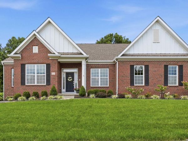 8418 Holmesdale Place, New Albany, OH 43054